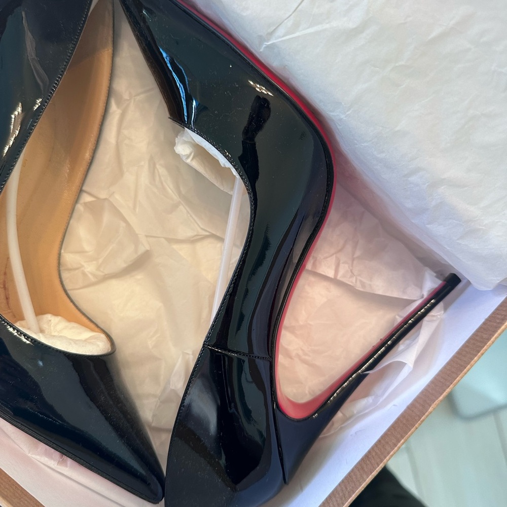 New with tags patent leather Louboutin heels - Picture 10 of 12